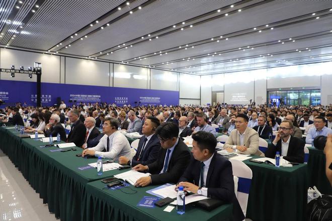 开云2024中国（高碑店）国际绿色健康建筑大会开幕2万余人参会(图2)