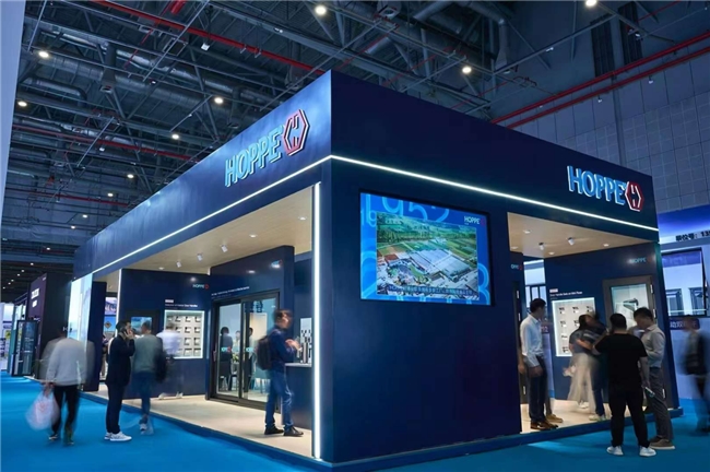 德国HOPPE好博惊艳亮相2024 FBC博览会展台氛围热烈赢得广泛赞誉(图1) 德国HOPPE好博惊艳亮相2024 FBC博览会展台氛围热烈赢得广泛赞誉(图1)