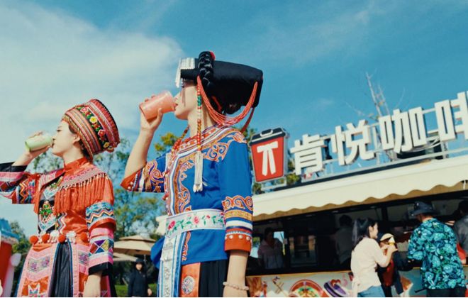 肯定火！肯德基、肯悦咖啡云南火把节开启夏日文旅“火热能量站”(图4)