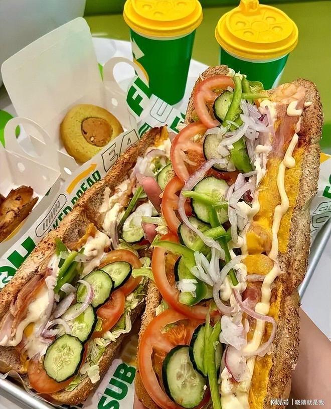 要么汉化、要么破产西方餐入侵中国40年从高傲变成讨好(图5) 要么汉化、要么破产西方餐入侵中国40年从高傲变成讨好(图5)